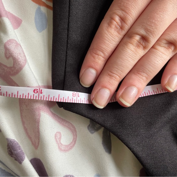 Scarlet Darkness Renaissance Peasant Dress - Picture 12 of 16